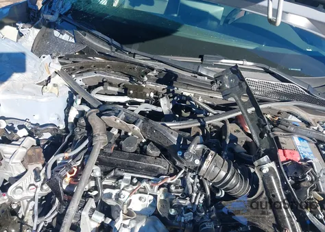 2024 Honda Civic Touring z USA, uszkodzony, nr VIN 2HGFE1F92RH316906